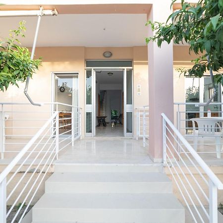 אלאונס Olive Apartments Elaionas מראה חיצוני תמונה